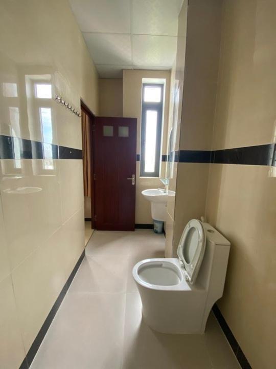 Hotel My Viet Di An ภายนอก รูปภาพ